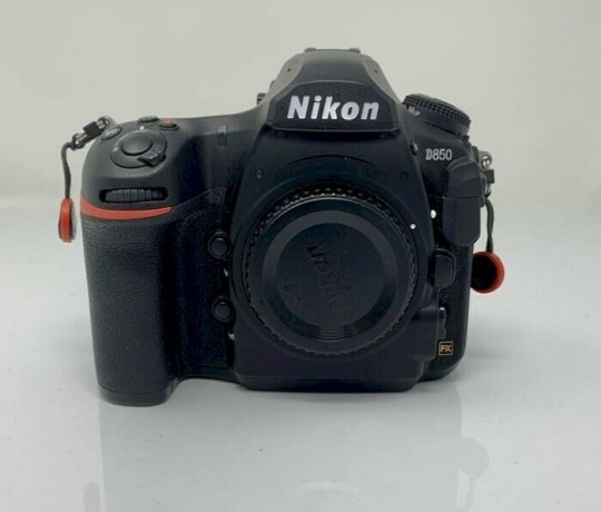 nikon-d850-fotocamera-big-0